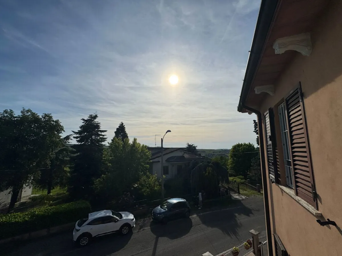 Casa indipendente in vendita a Ziano Piacentino - foto 1