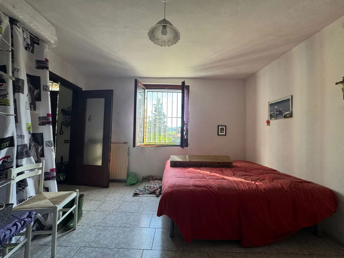 Casa indipendente in vendita a Ziano Piacentino - foto 5