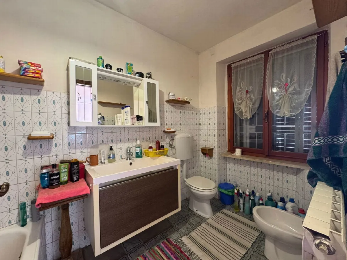 Casa indipendente in vendita a Ziano Piacentino - foto 9