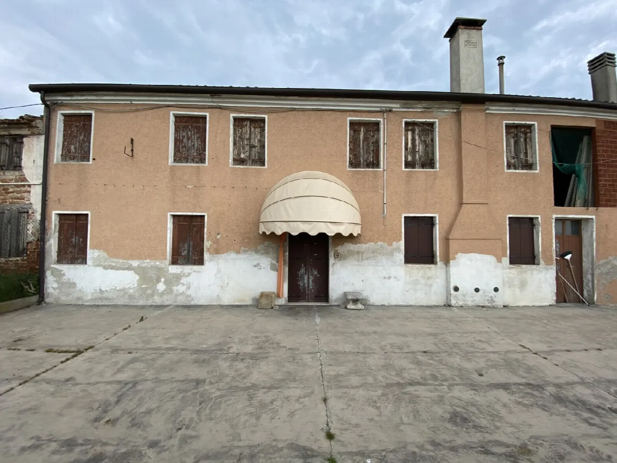 Stabile in vendita a Noventa Vicentina - foto 1