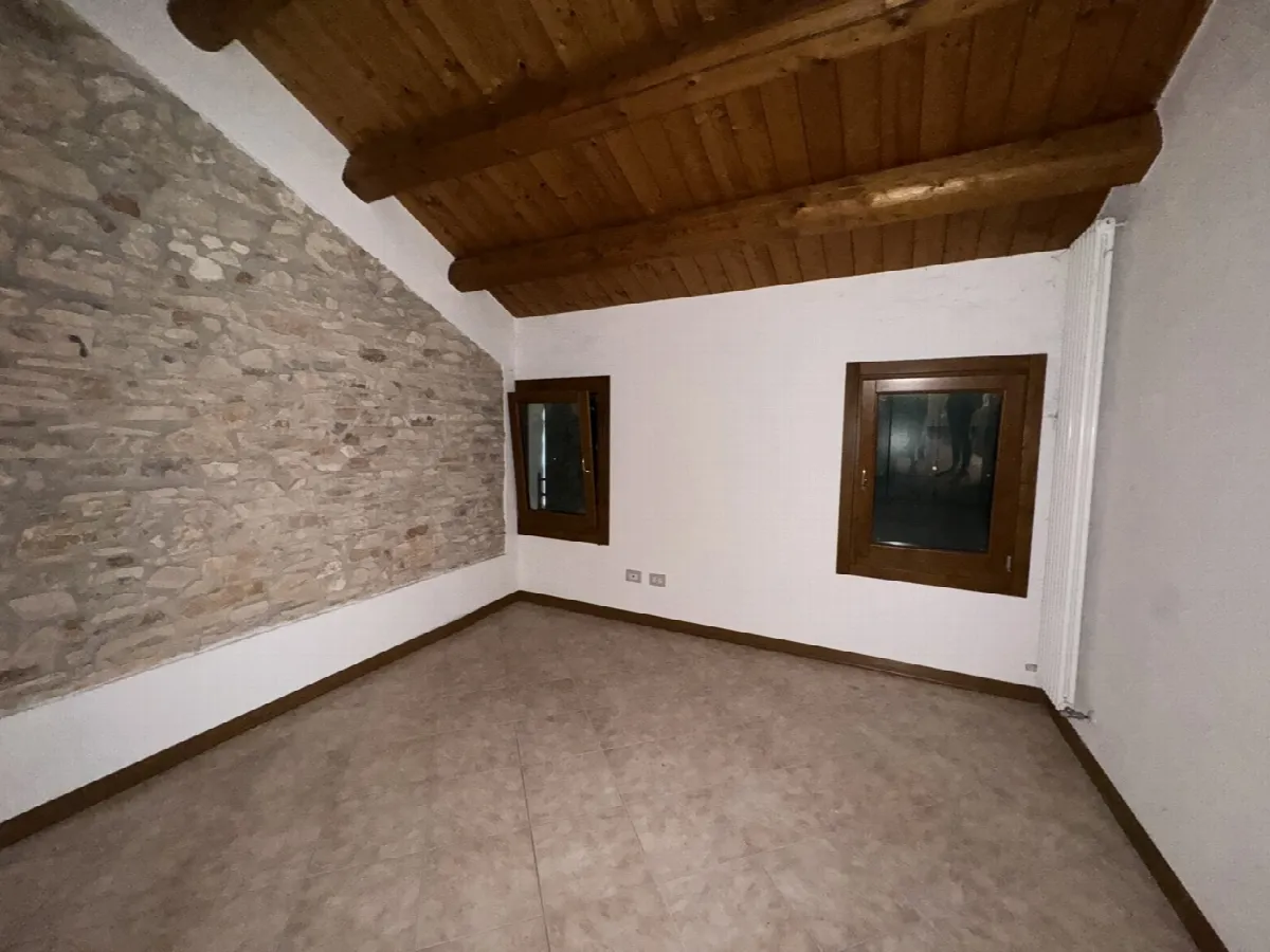 Casa indipendente in vendita a Noventa Vicentina - foto 9