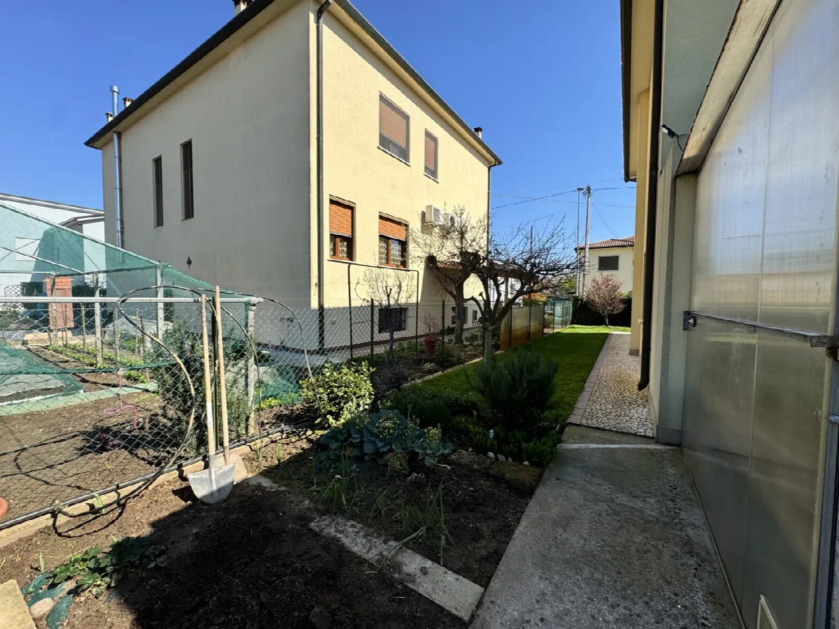 Casa indipendente in vendita a Noventa Vicentina - foto 7