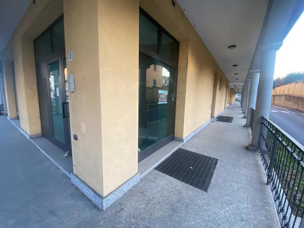 Ufficio in vendita a Venegono Inferiore - foto 3