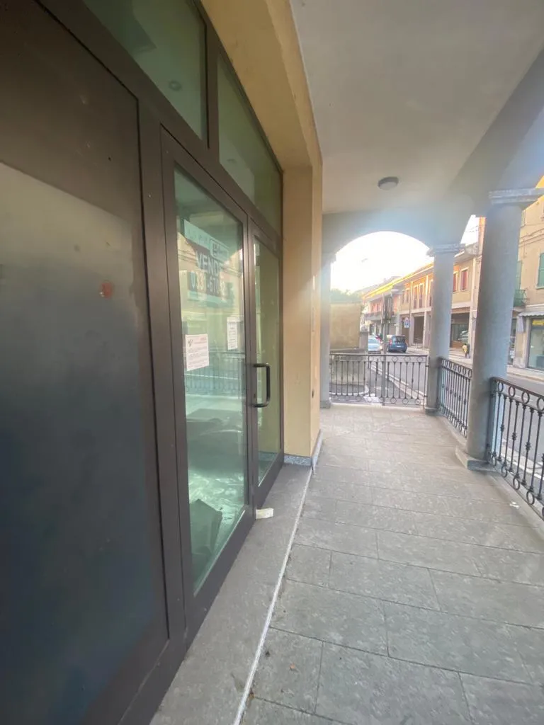 Ufficio in vendita a Venegono Inferiore - foto 4