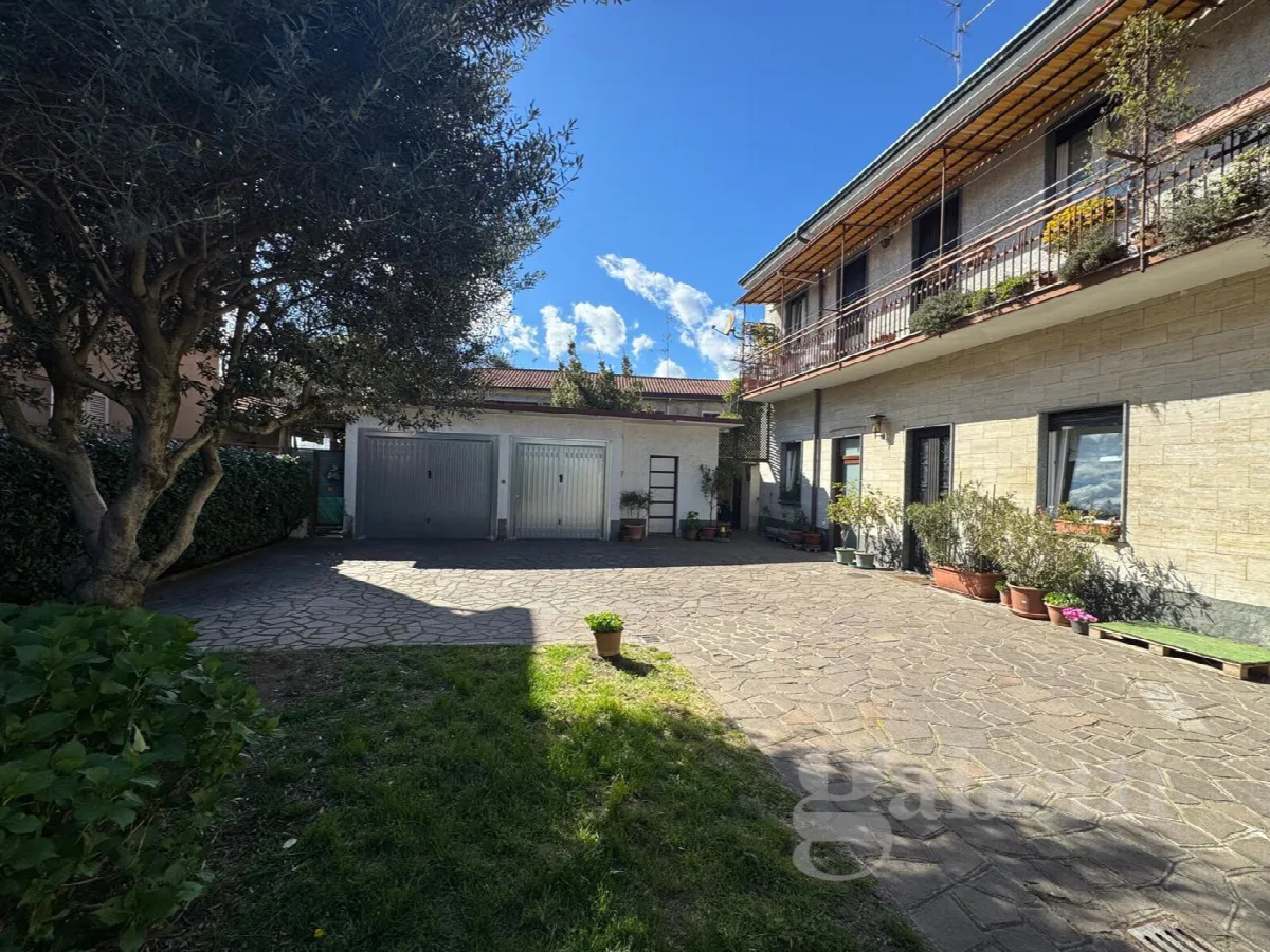 Casa indipendente in vendita a Busto Arsizio - foto 7