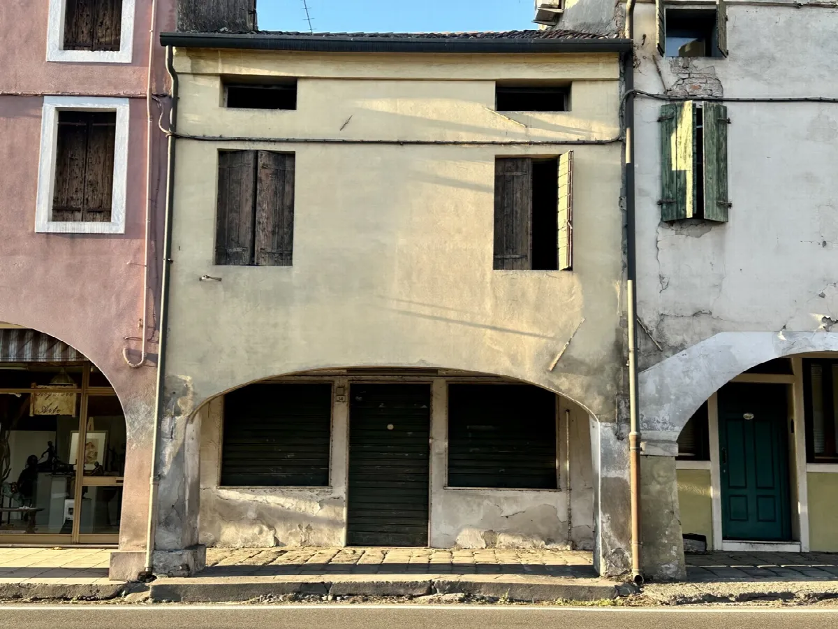 Stabile in vendita a Montagnana - foto 1