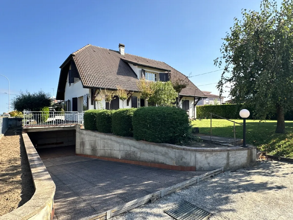 Casa indipendente in vendita a Bevilacqua - foto 2