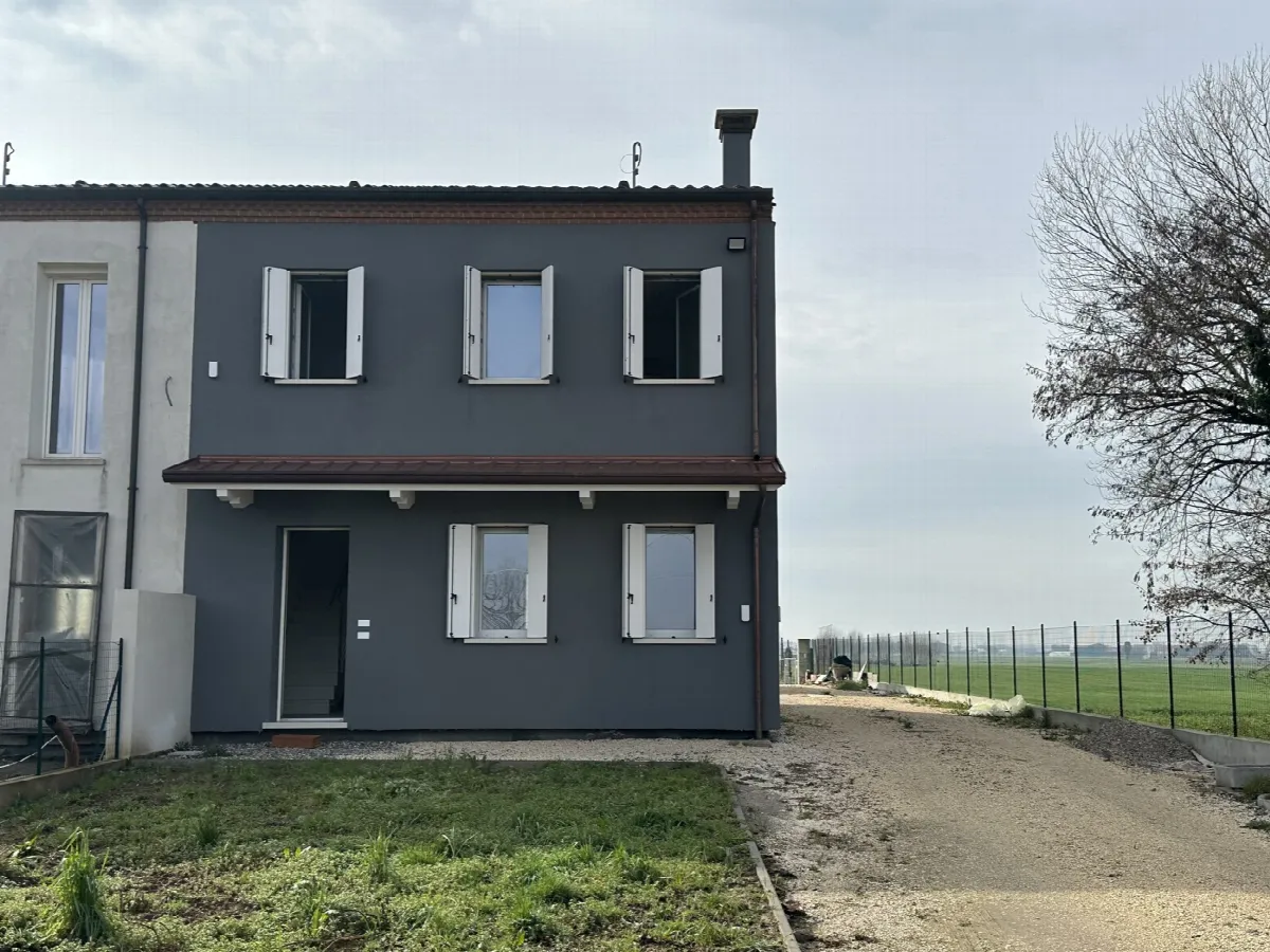 Casa bifamiliare in vendita a Montagnana - foto 1