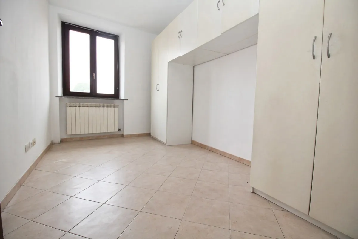 Appartamento in vendita a Gorla Minore - foto 4