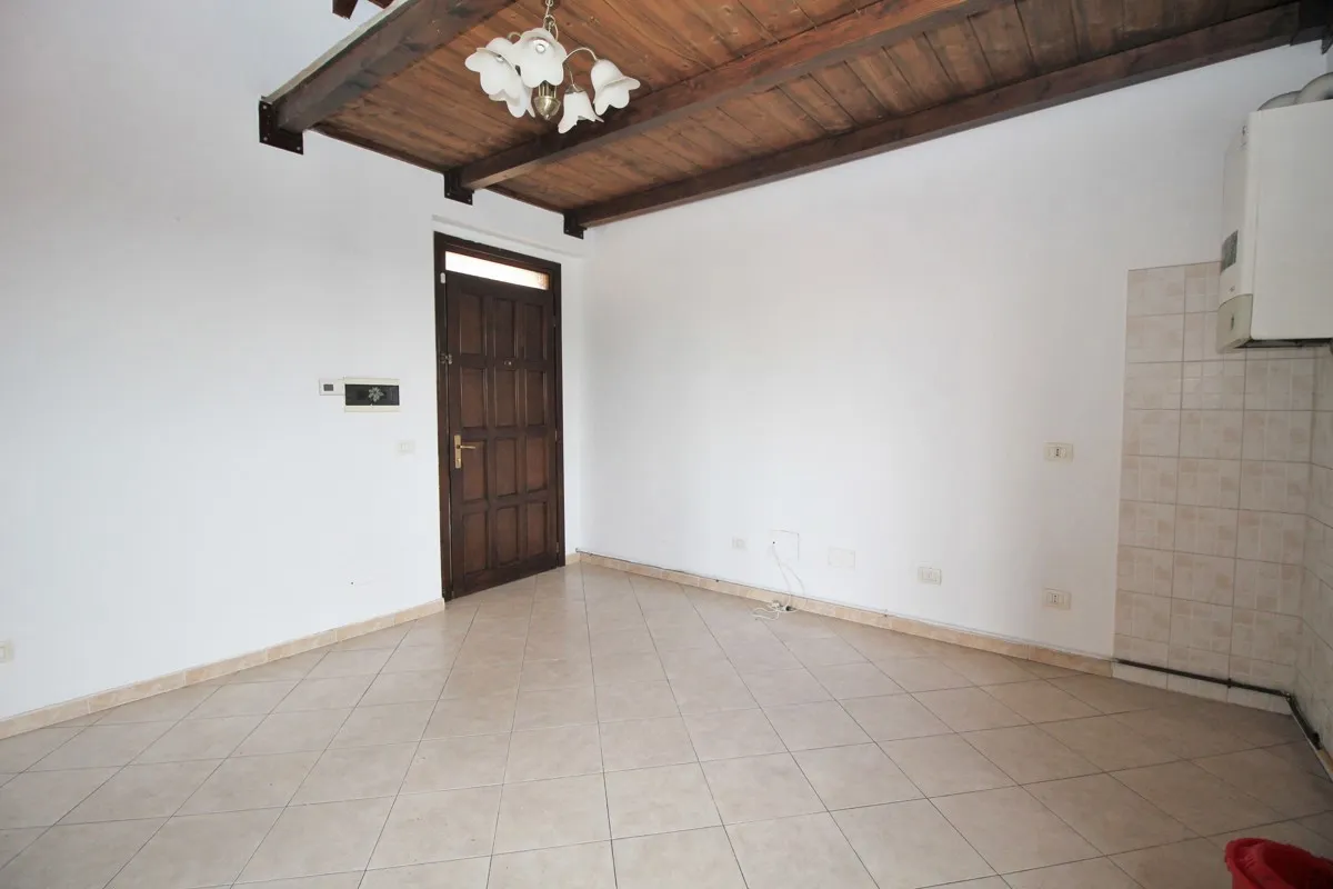 Appartamento in vendita a Gorla Minore - foto 9