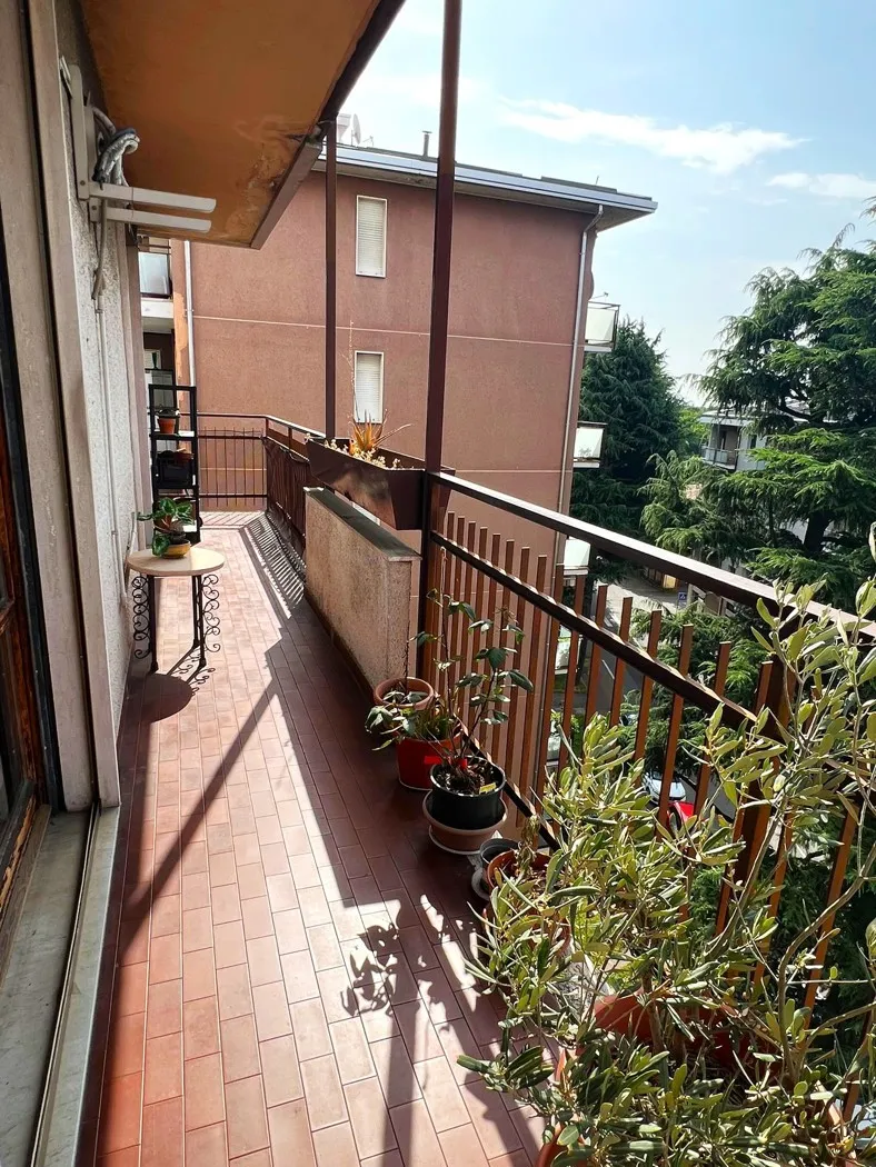 Appartamento in vendita a Gorla Minore - foto 9