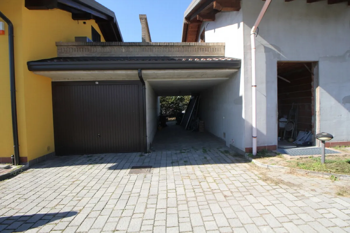Villetta a schiera in vendita a Fagnano Olona - foto 8