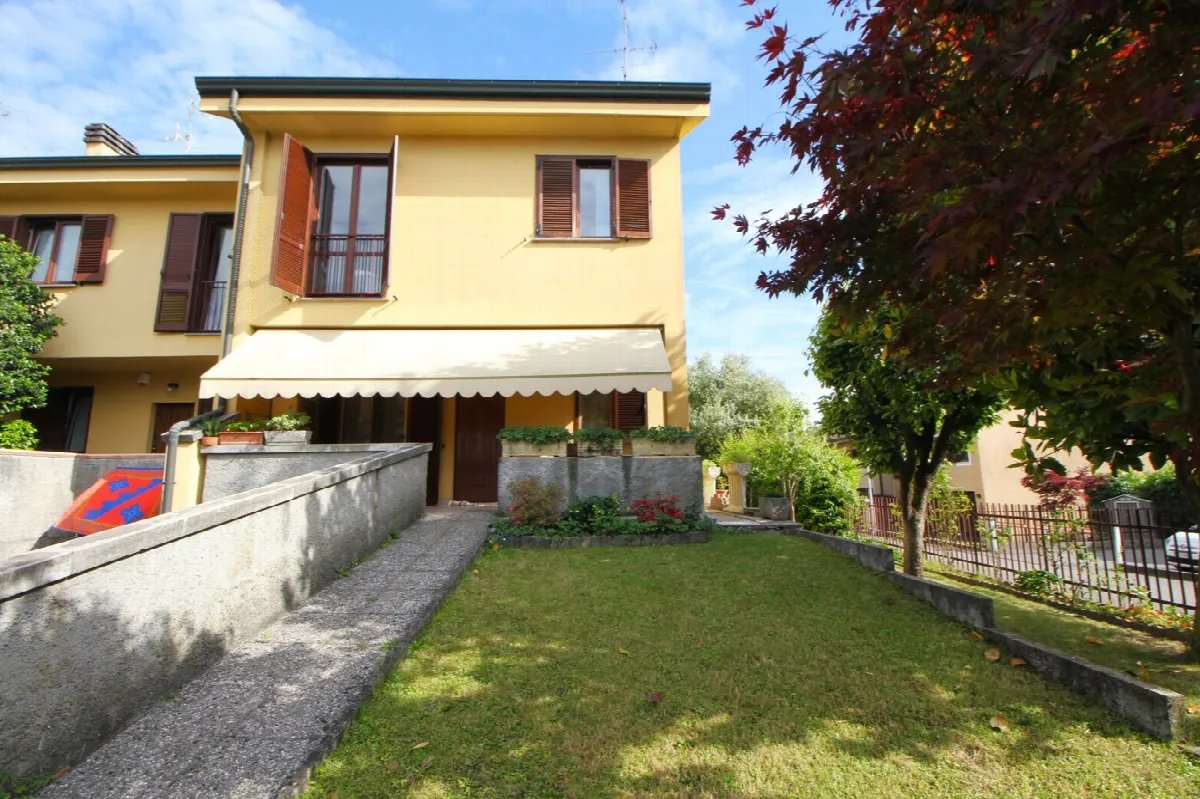 Villetta a schiera in vendita a Legnano - foto 1