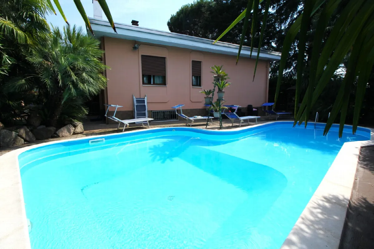 Villa in vendita a Legnano - foto 1