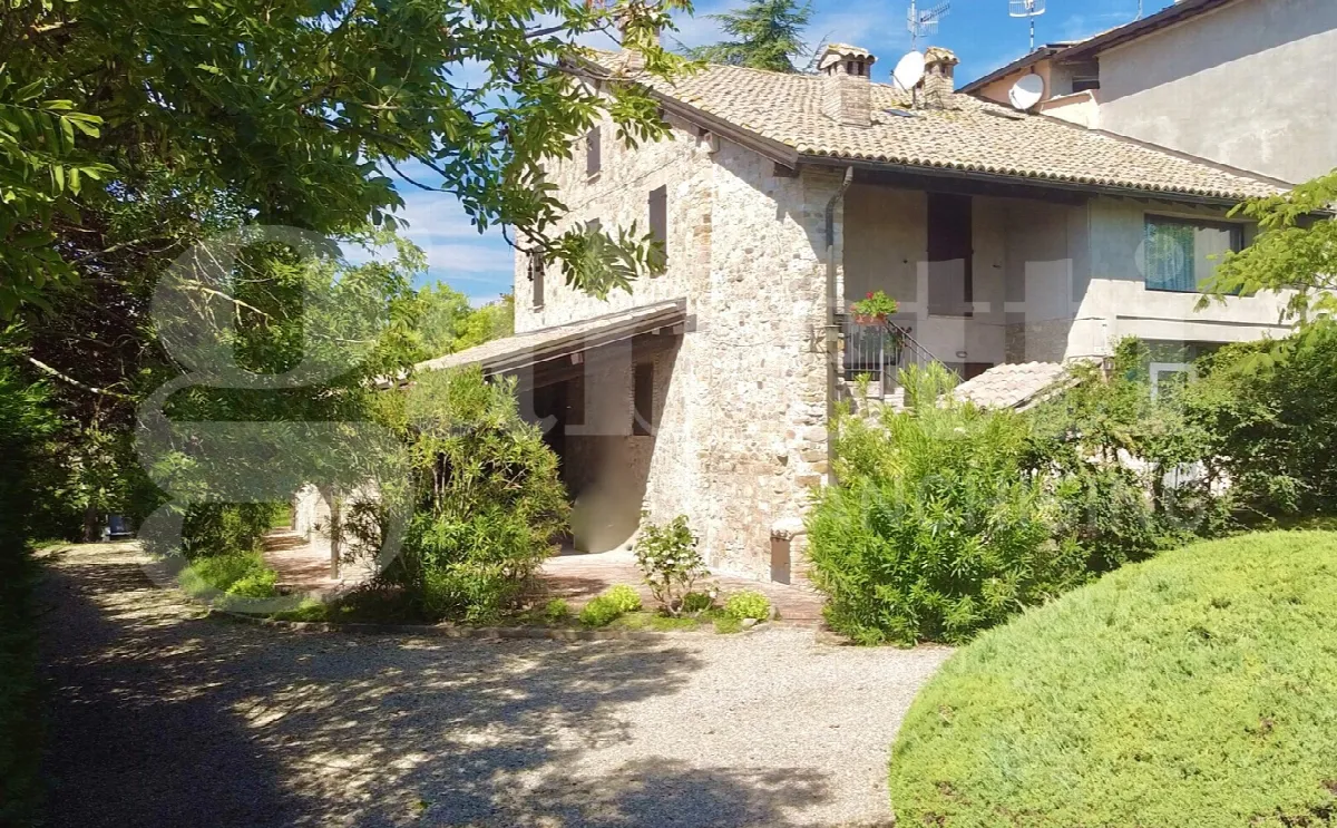Rustico in vendita a Langhirano - foto 1
