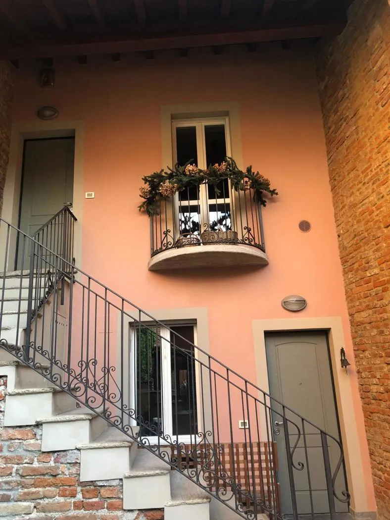 Casa indipendente in vendita a Pavia - foto 1