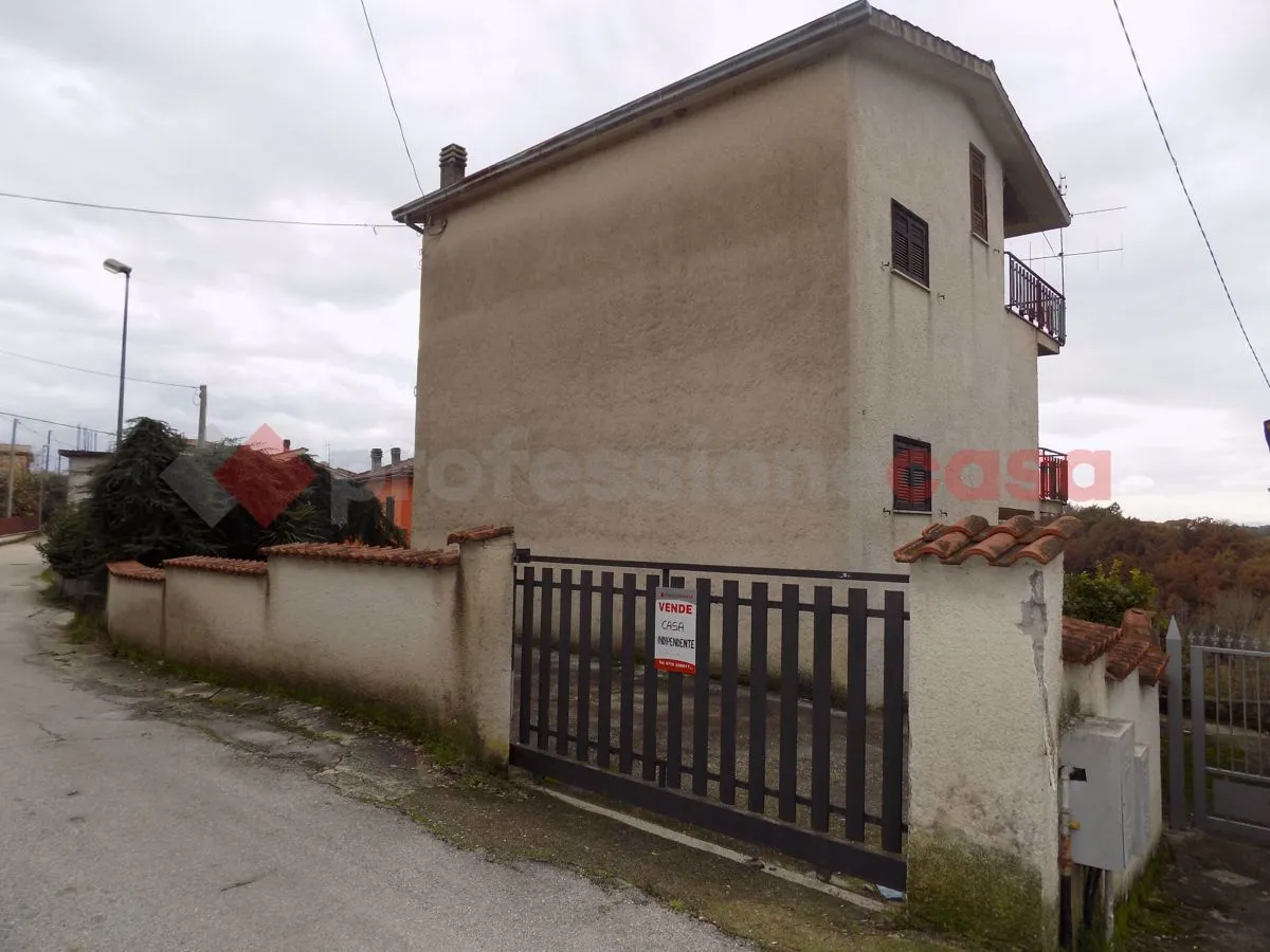 Casa indipendente in vendita a Veroli - foto 4