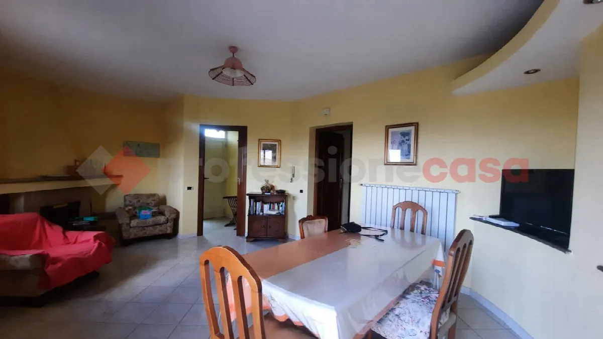 Casa indipendente in vendita a Veroli - foto 4