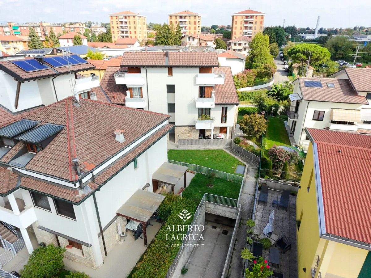 Appartamento in vendita a Usmate Velate - foto 2