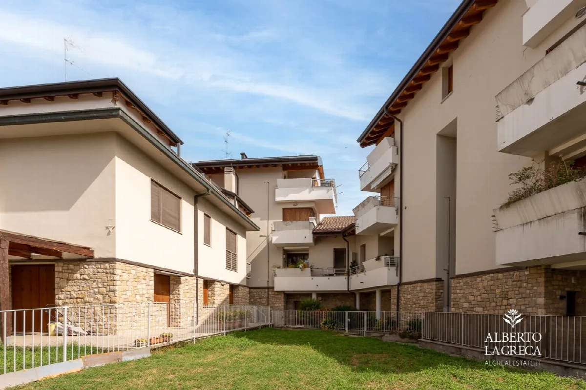 Appartamento in vendita a Usmate Velate - foto 5