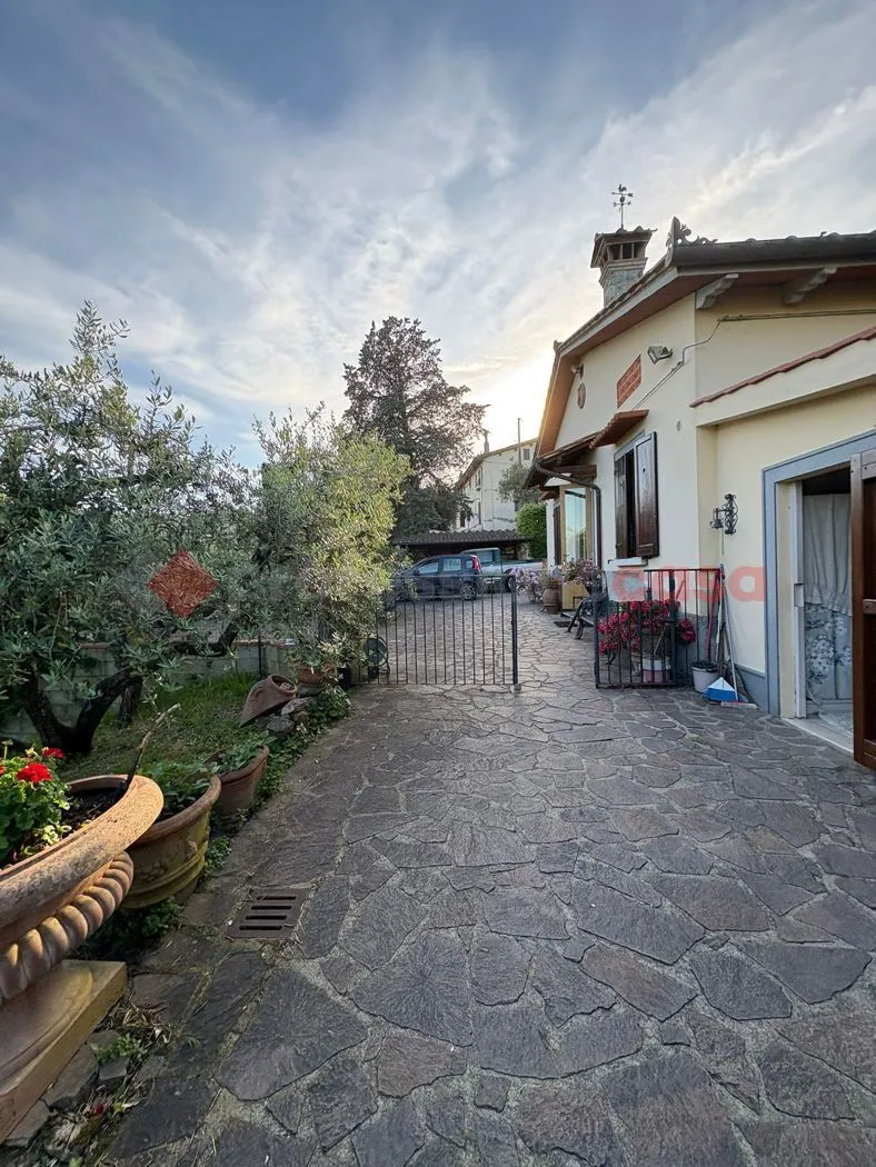 Villetta a schiera in vendita a Serravalle Pistoiese - foto 1
