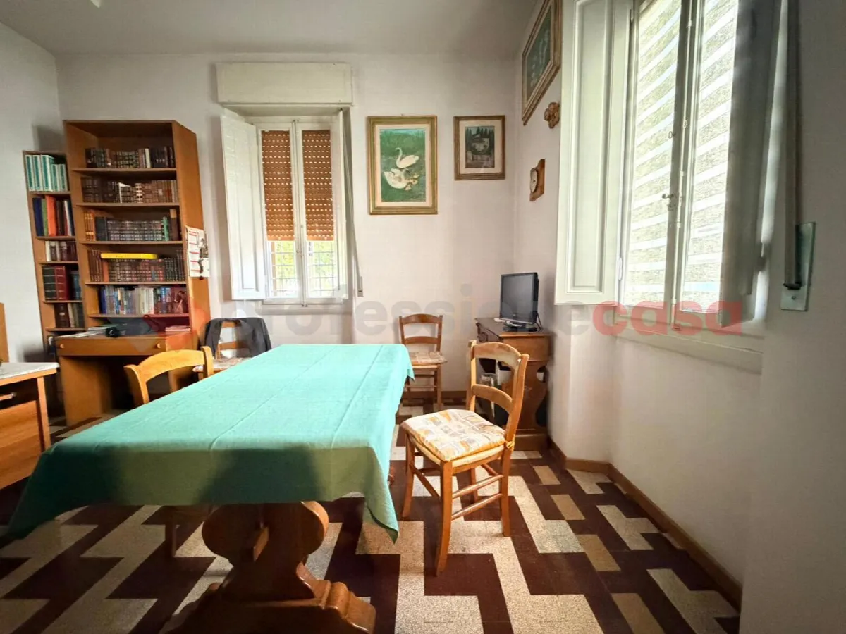 Casa indipendente in vendita a Prato - foto 8