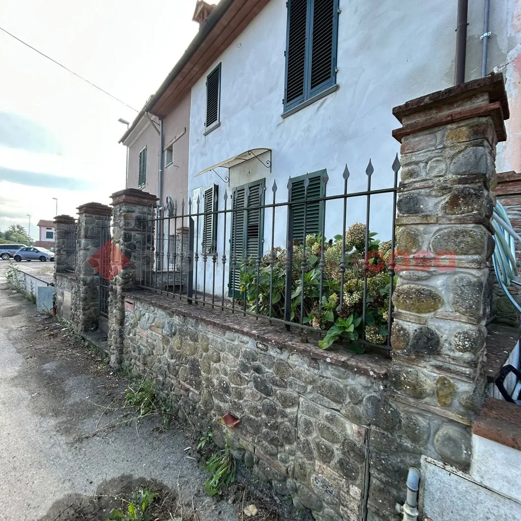 Casa indipendente in vendita a Agliana - foto 3