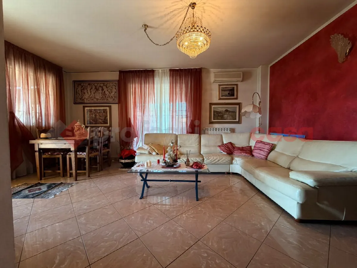 Casa indipendente in vendita a Poggio a Caiano - foto 1