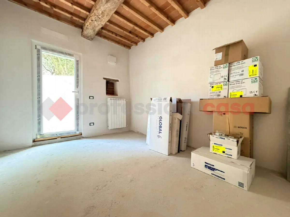 Casa indipendente in vendita a Carmignano - foto 8