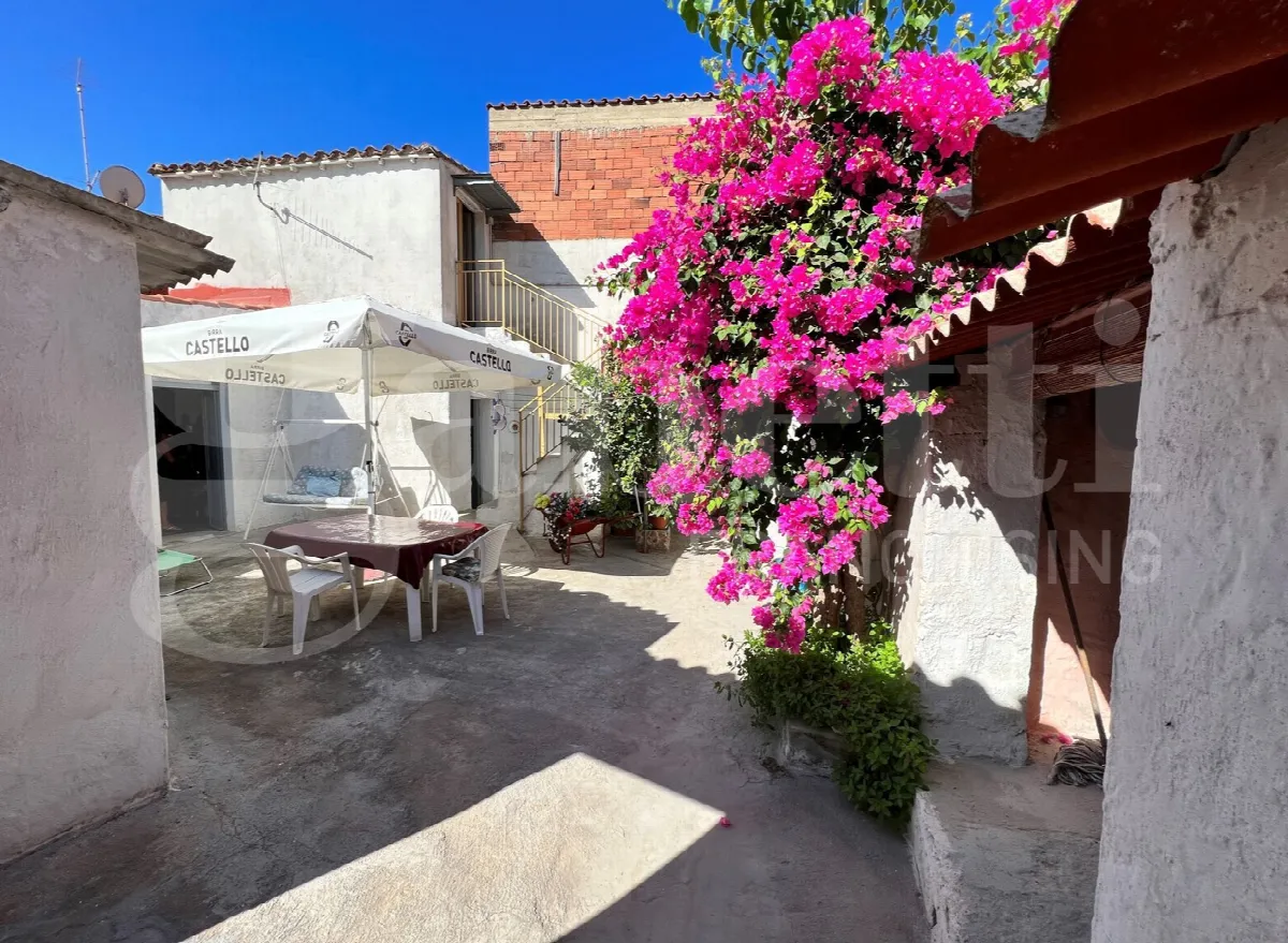 Casa indipendente in vendita a Santa Giusta - foto 2