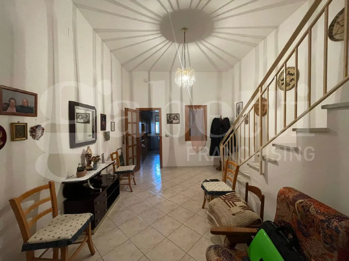 Casa indipendente in vendita a Santa Giusta - foto 4
