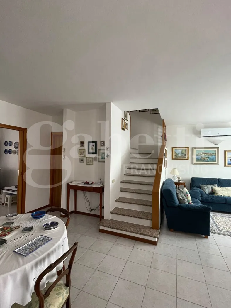 Casa indipendente in vendita a Oristano - foto 6