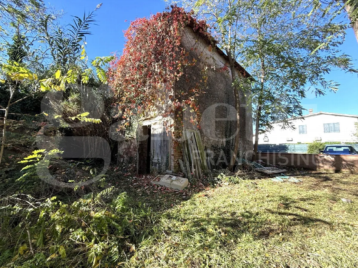 Casa indipendente in vendita a Pontedera - foto 3