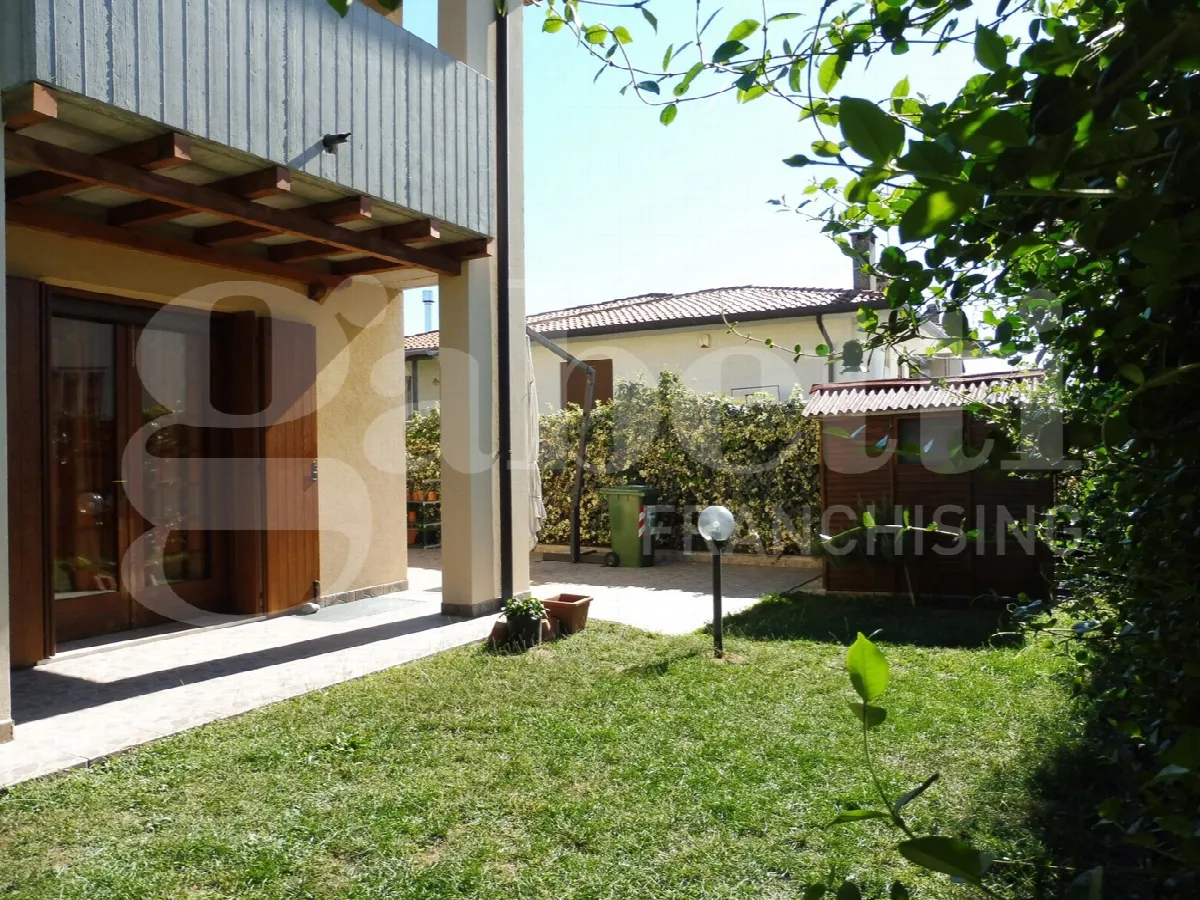 Casa bifamiliare in vendita a Bassano del Grappa - foto 2
