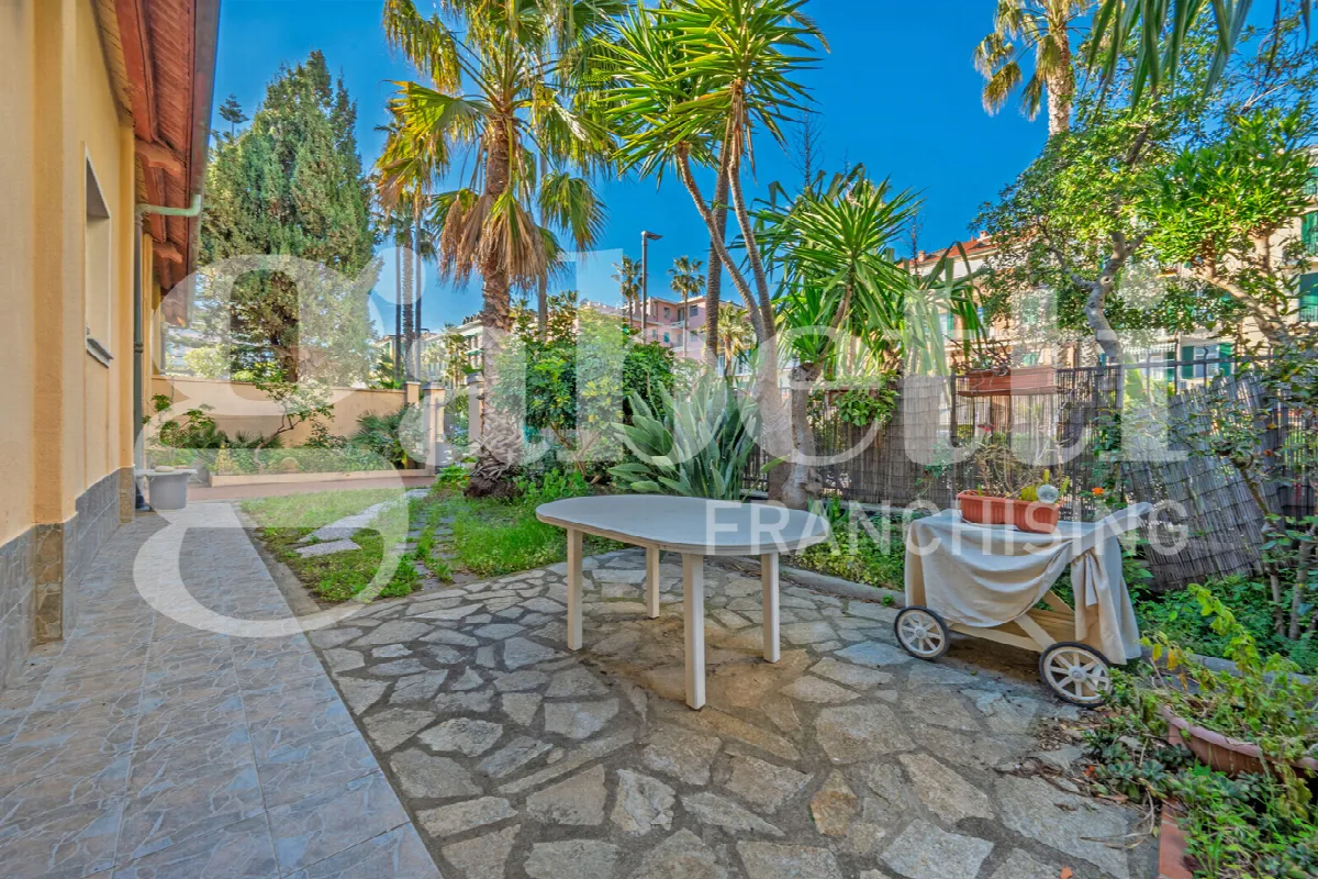 Villetta a schiera in vendita a Bordighera - foto 2
