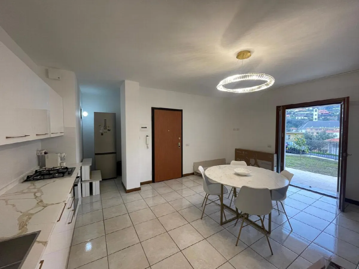 Casa bifamiliare in vendita a Sanremo - foto 1