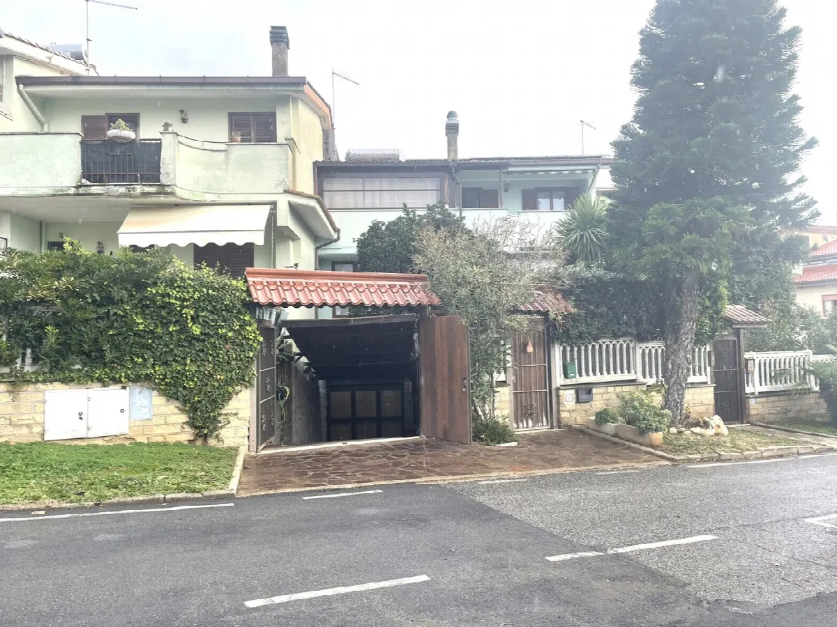 Villetta a schiera in vendita a Cerveteri - foto 5