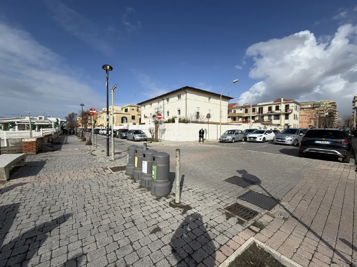 Appartamento in vendita a Ladispoli - foto 2