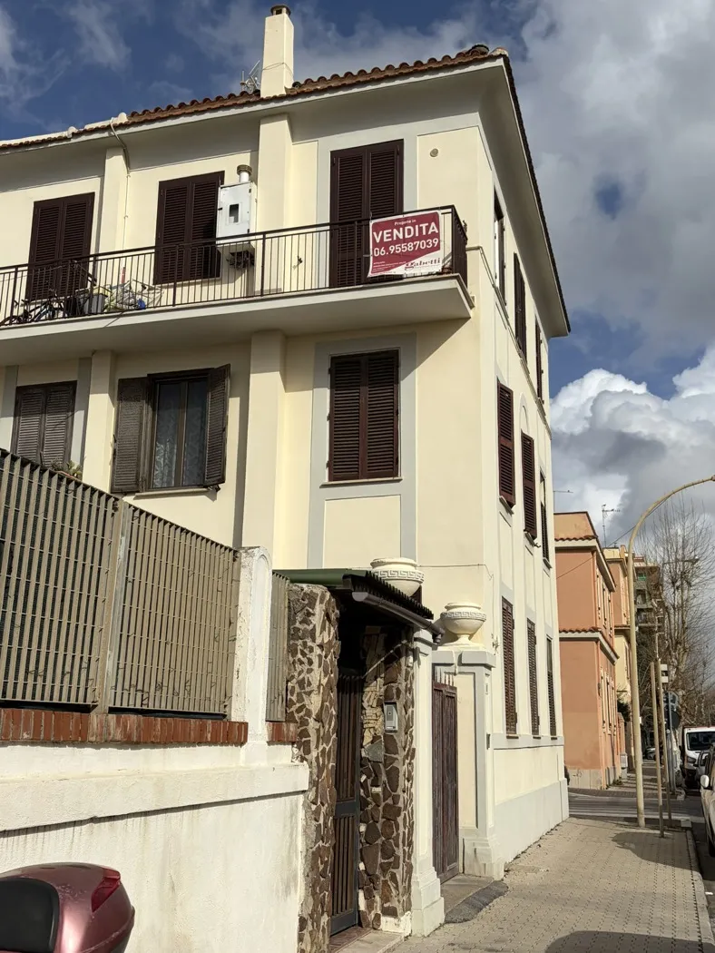 Appartamento in vendita a Ladispoli - foto 3