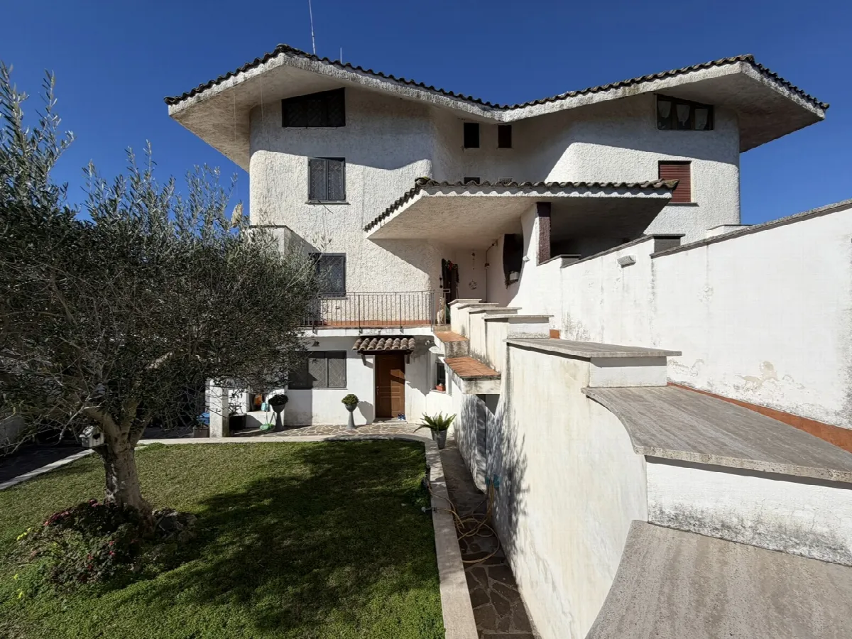 Villetta a schiera in vendita a Cerveteri - foto 3