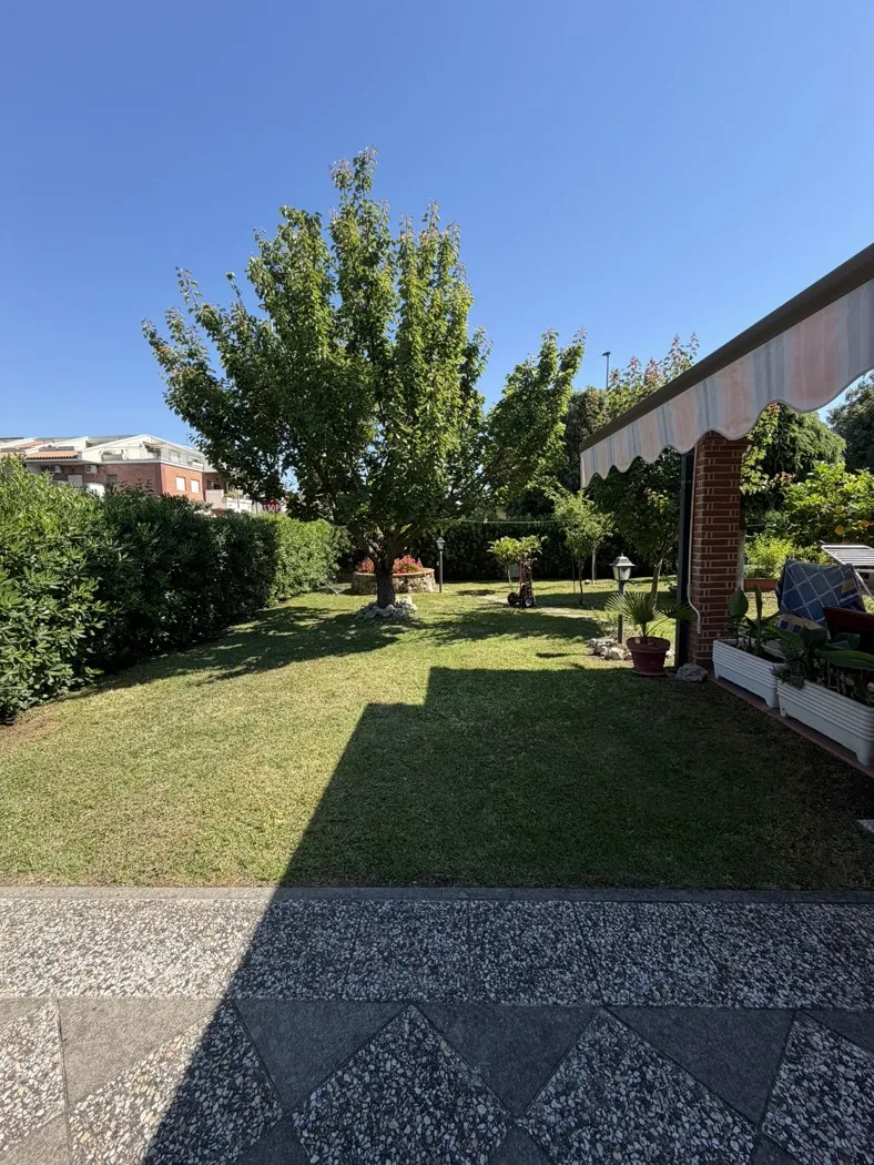 Villetta a schiera in vendita a Cerveteri - foto 2