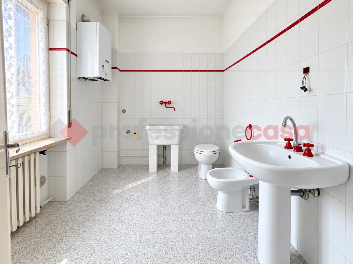 Casa indipendente in vendita a San Martino Buon Albergo - foto 10