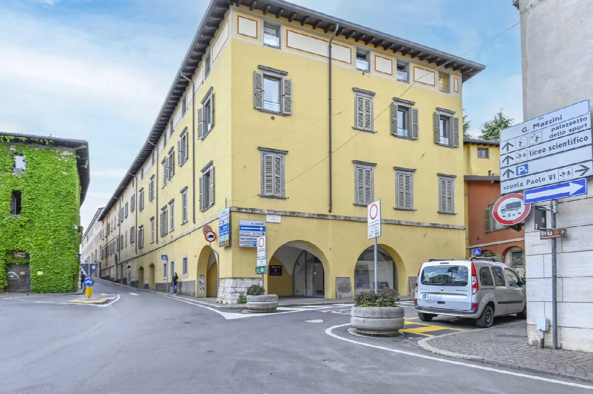 Ufficio in vendita a Alzano Lombardo - foto 1