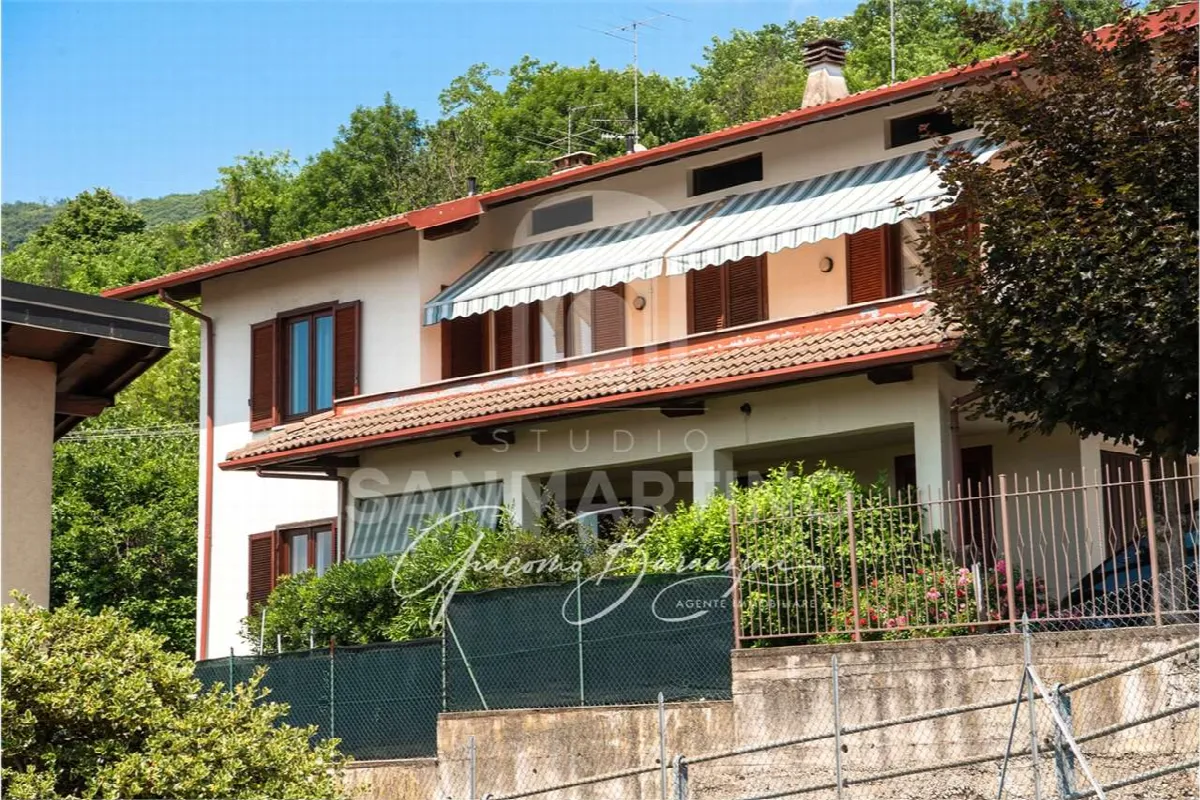 Villa in vendita a Gavirate - Pozzolo - foto 1