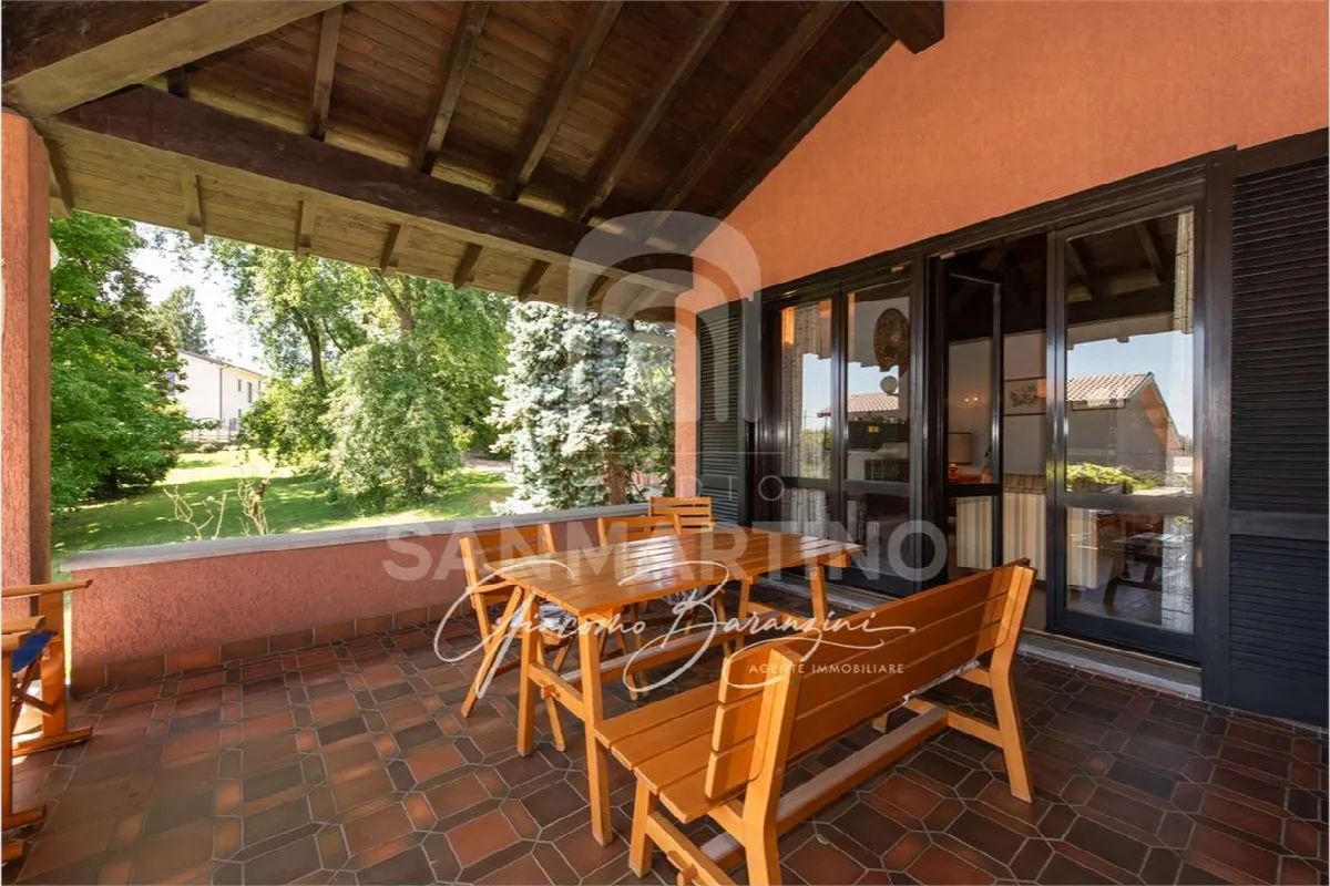 Villa in vendita a Barasso - foto 9