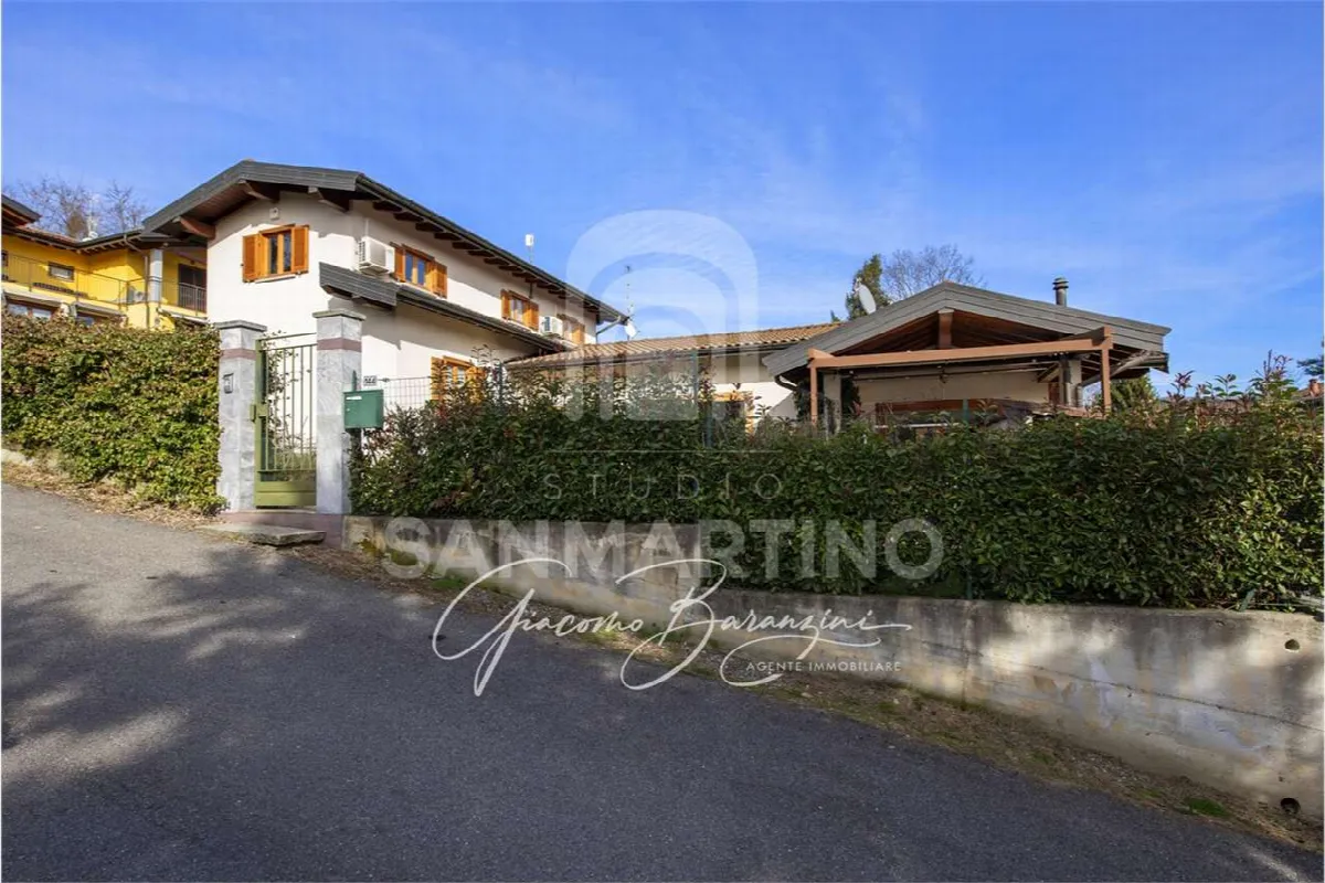 Villa in vendita a Travedona-Monate - foto 9