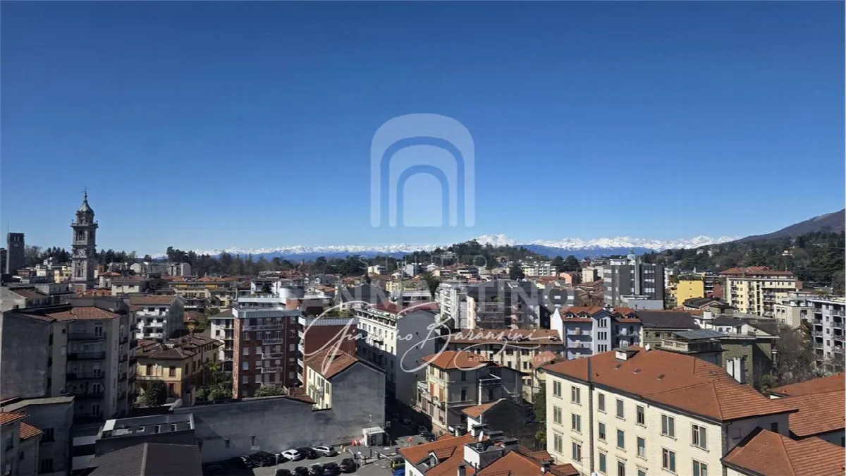 Appartamento in vendita a Varese - Centro - foto 1