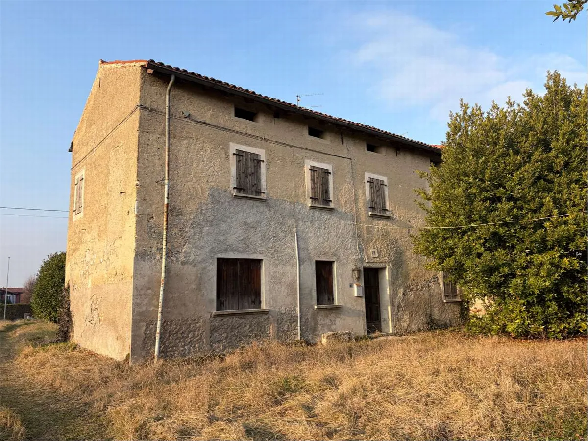 Rustico in vendita a Azzano Decimo - Fratte - foto 1