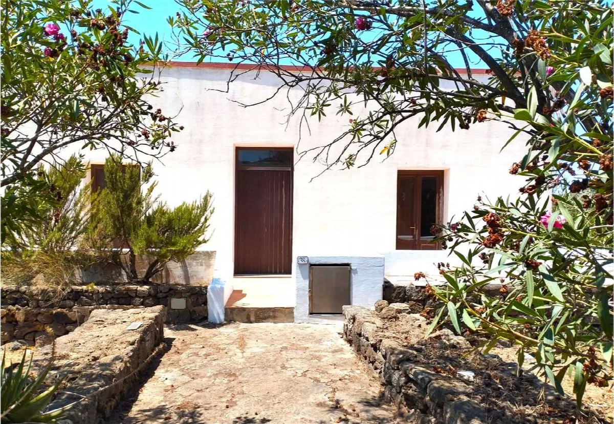 Casa indipendente in vendita a Pantelleria - foto 6