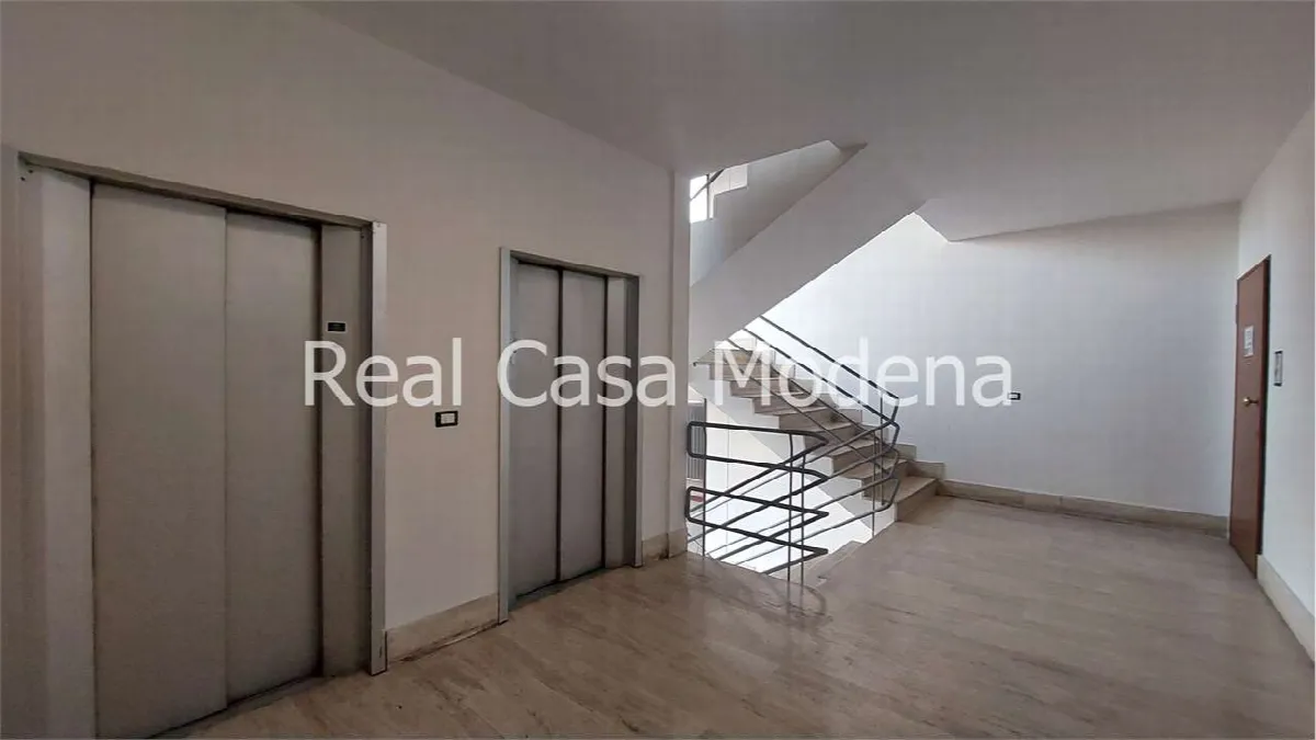 Ufficio in vendita a Modena - San Faustino - foto 1